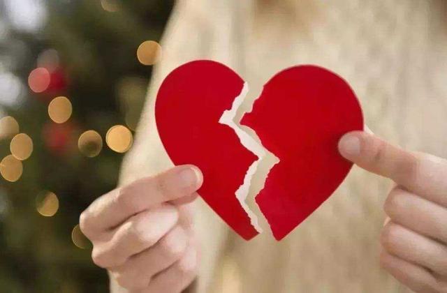 高考后父母扎堆離婚你怎么看?高考父母離婚對孩子的影響多大