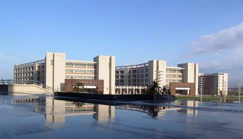 西安郵電大學(xué)師資力量怎樣?排名第幾?是211嗎?王牌專業(yè)有哪些