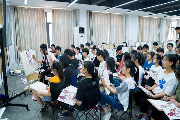 美術高考都考什么內容?美術二本分數線一般是多少應該如何報考