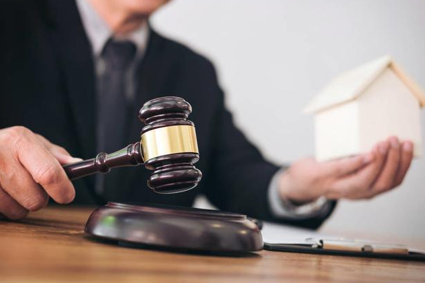 法學專業就業方向有哪些?就業前景好嗎?法學專業大學排名情況如何